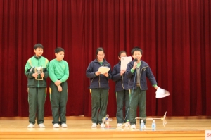 專題p6-1.jpg - CREATOR: gd-jpeg v1.0 (using IJG JPEG v62), quality = 100�