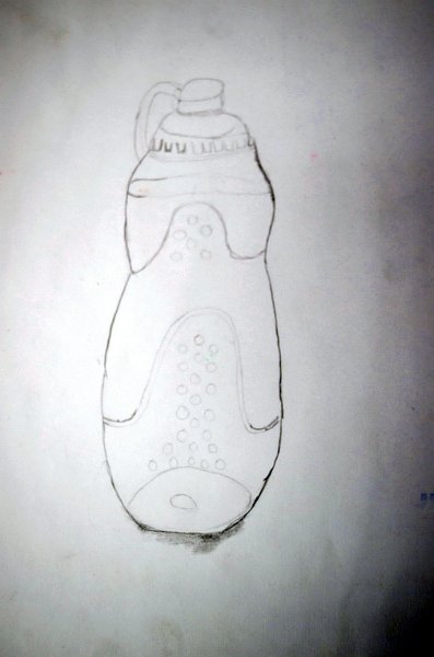 游嘉儀_塑膠水樽_8歲.JPG